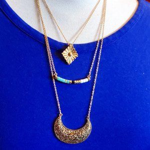 16" Gold Tone 3 Layered Pendant Necklace Torque